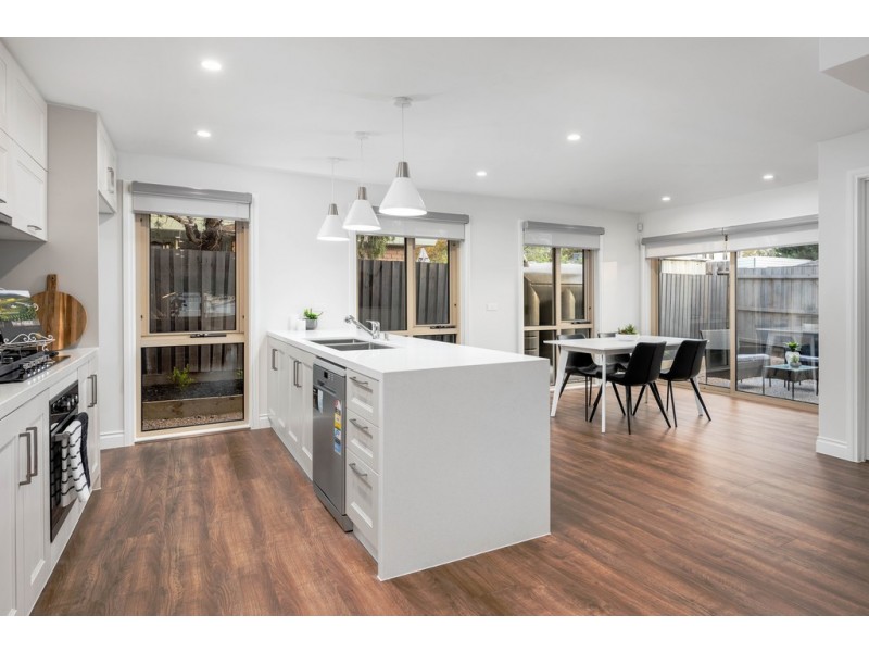 146A Cameron Parade, Watsonia North VIC 3087