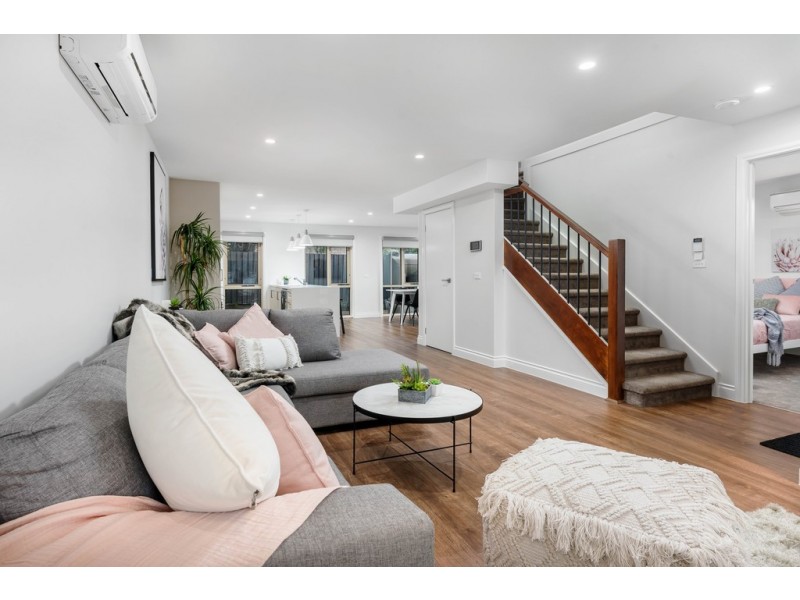 146A Cameron Parade, Watsonia North VIC 3087