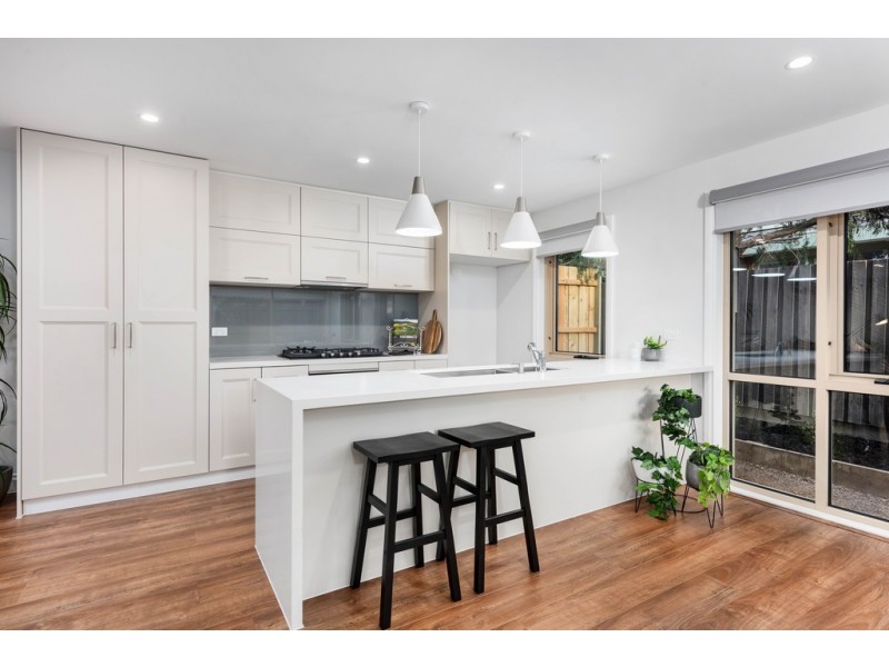 146A Cameron Parade, Watsonia North VIC 3087