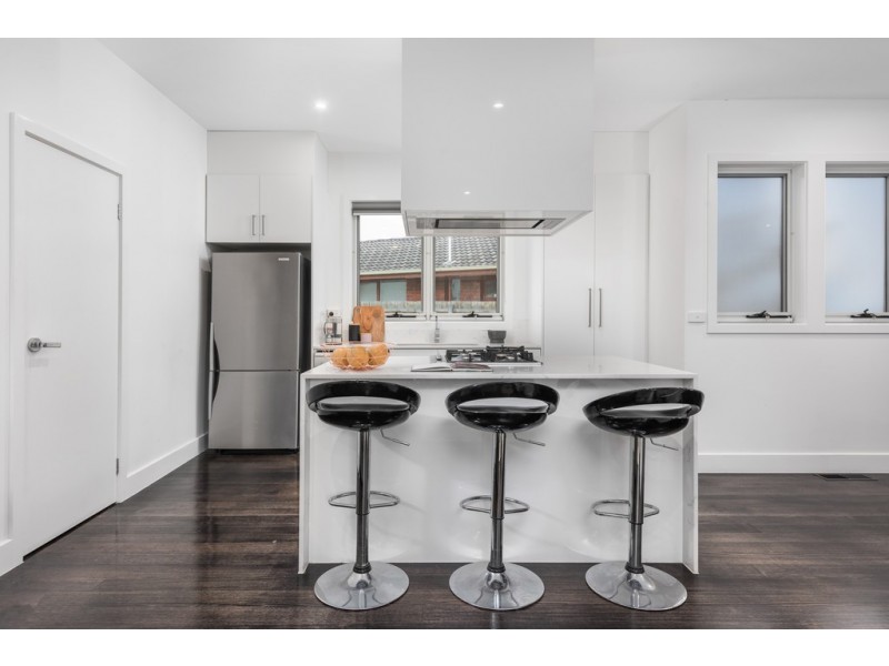 1/2 Keats Court, Bundoora VIC 3083
