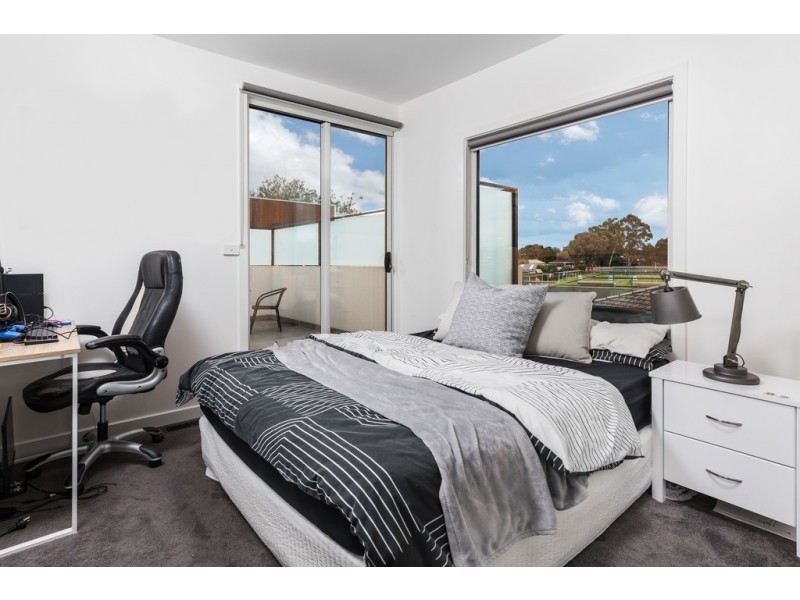 1/2 Keats Court, Bundoora VIC 3083