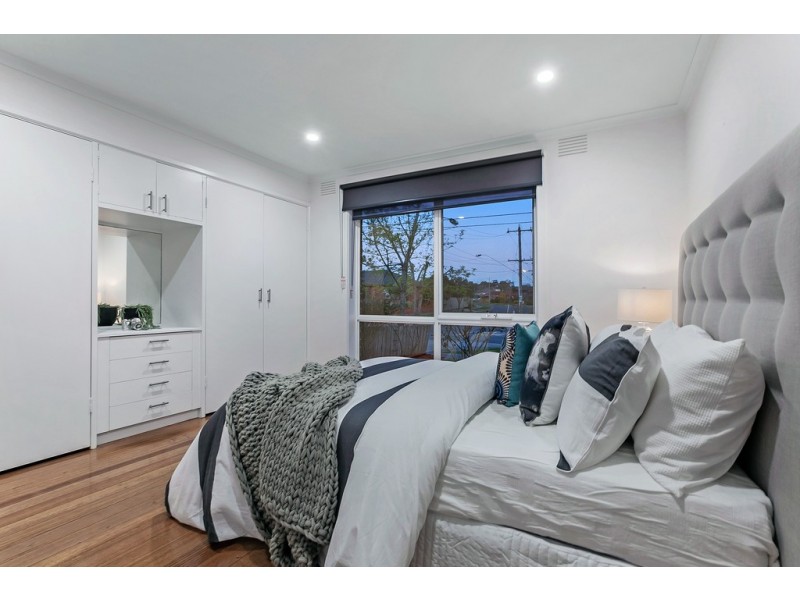 27 Milton Parade, Bundoora VIC 3083