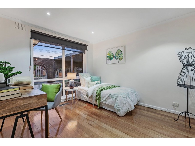 27 Milton Parade, Bundoora VIC 3083