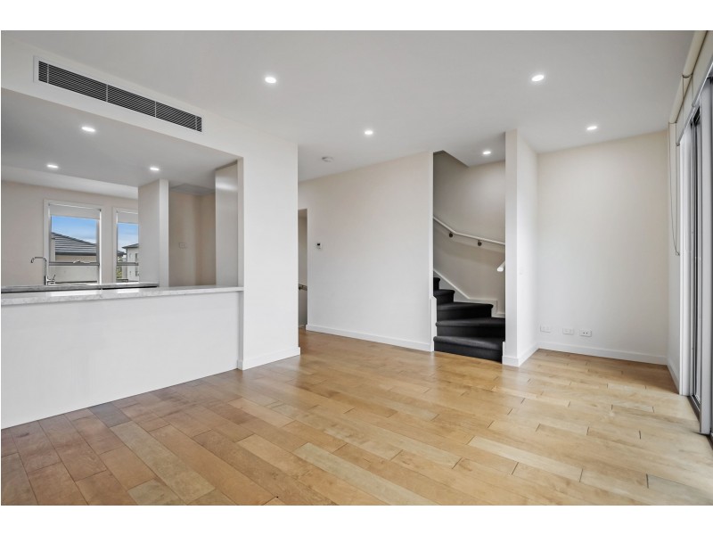 19/2 Ambrose Treacy Drive, Bundoora VIC 3083