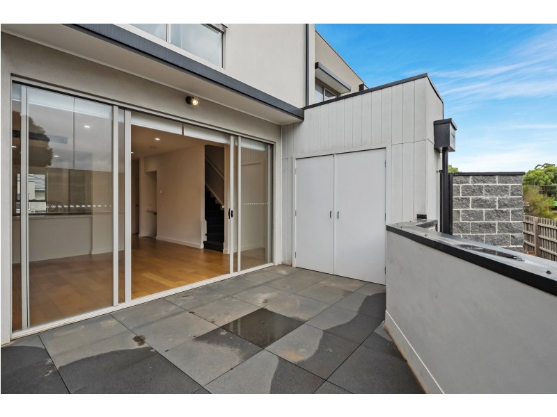 19/2 Ambrose Treacy Drive, Bundoora VIC 3083