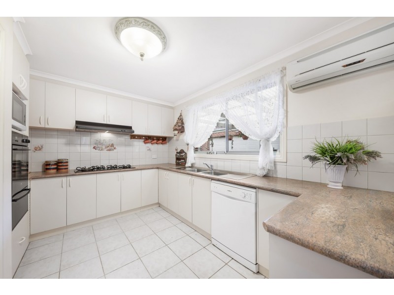 2 Oakden Drive, Bundoora VIC 3083