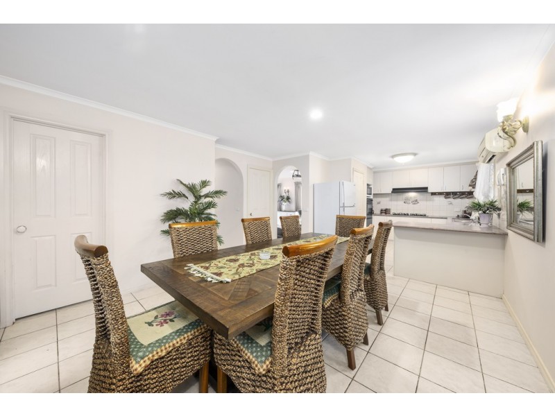 2 Oakden Drive, Bundoora VIC 3083