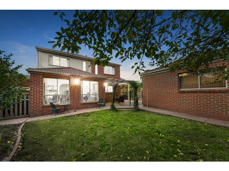 2 Oakden Drive, Bundoora VIC 3083