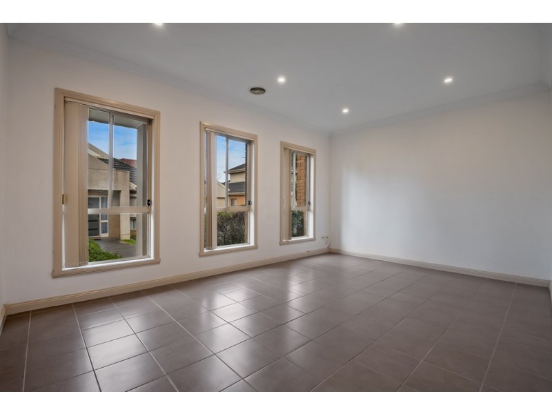 10/45 Ancona Drive, Mill Park VIC 3082
