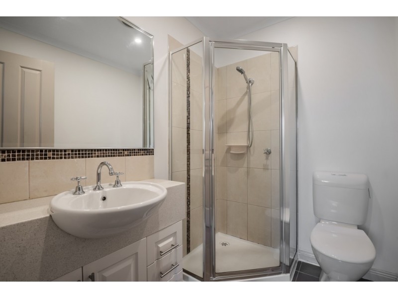 10/45 Ancona Drive, Mill Park VIC 3082