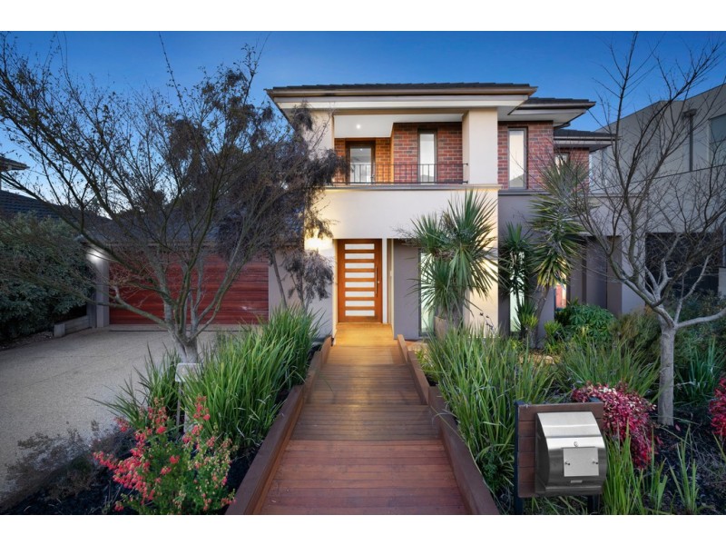 33 Fitzjohns Drive, Bundoora VIC 3083