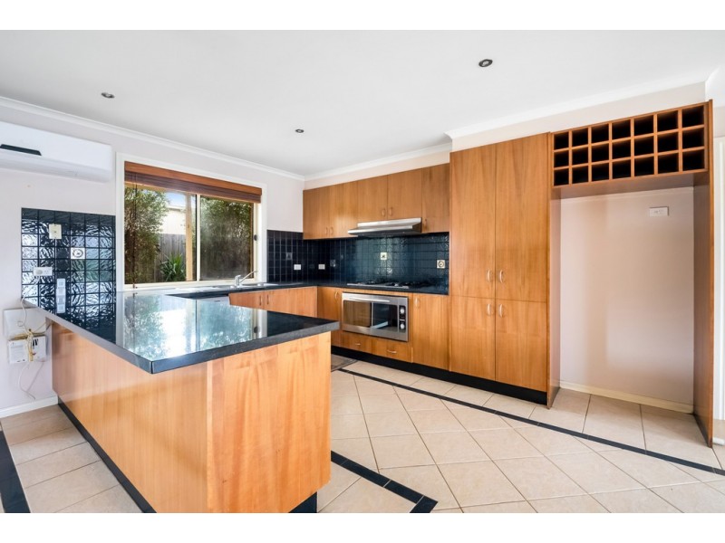 20 Elysee Avenue, South Morang VIC 3752