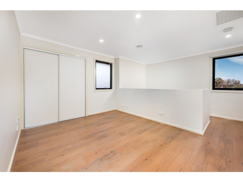 1/4 Gray Court, Bundoora VIC 3083