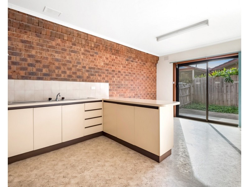 2/18-20 Mcleans Road, Bundoora VIC 3083