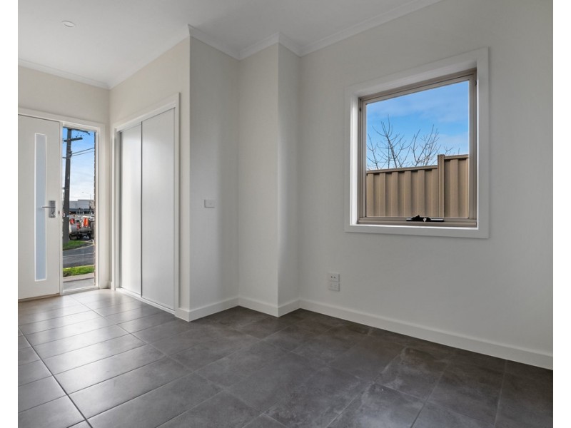 1A Primula Close, Bundoora VIC 3083