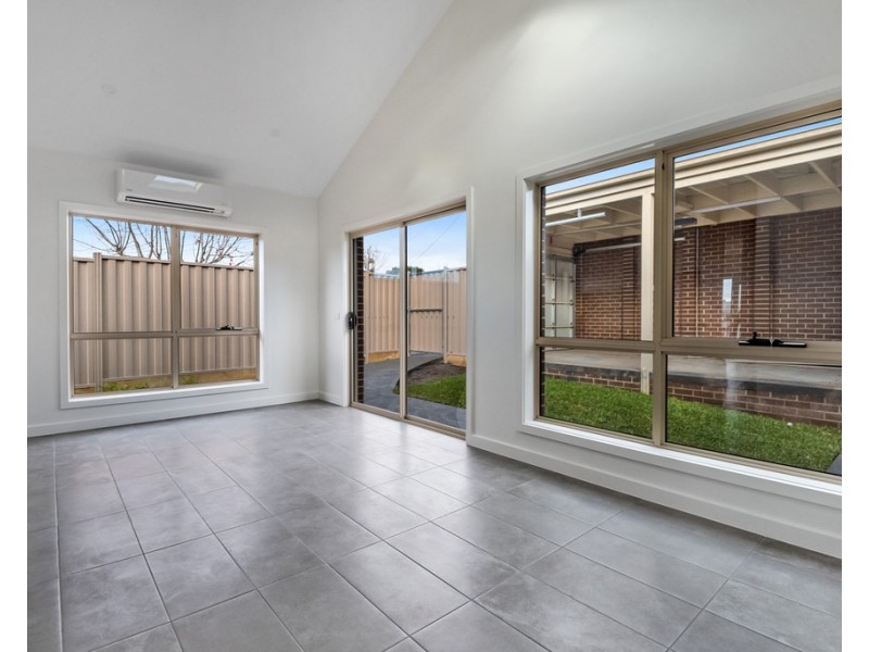 1A Primula Close, Bundoora VIC 3083