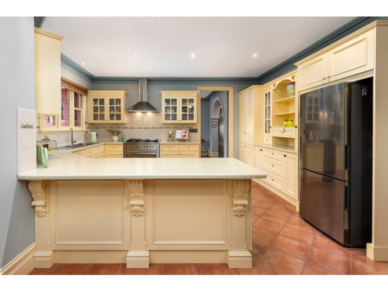 55 Bramble Crescent, Bundoora VIC 3083