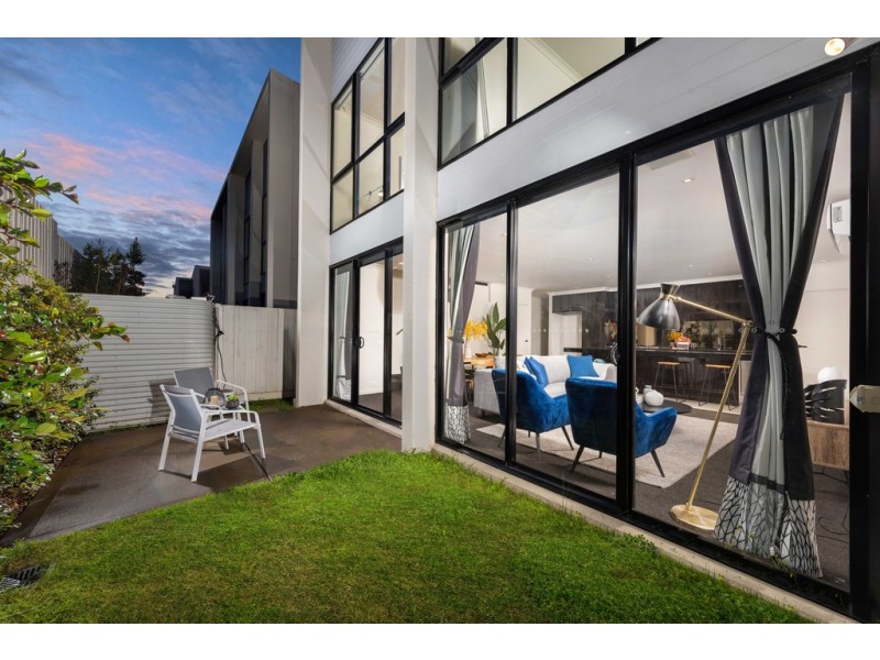 6 Bradford Ridge, Bundoora VIC 3083