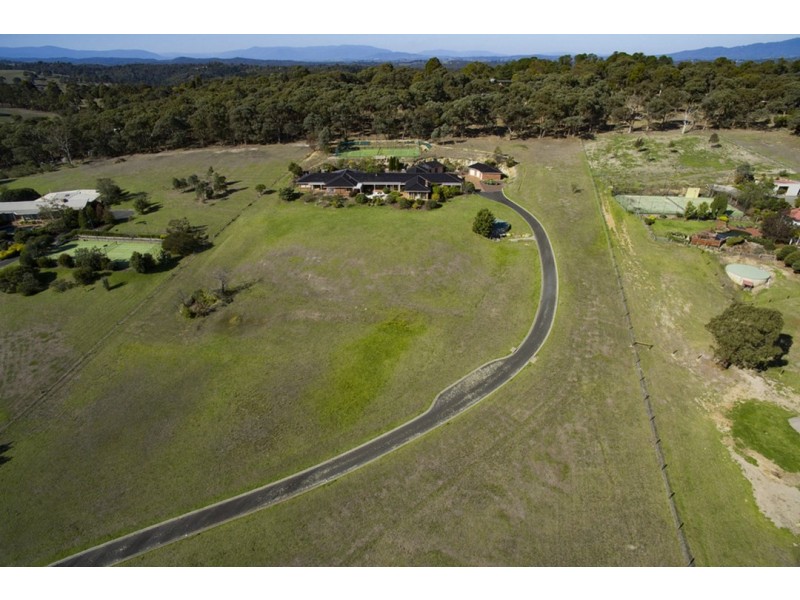 5 Joslyn Drive, Research VIC 3095