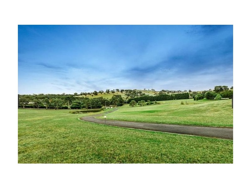 5 Joslyn Drive, Research VIC 3095