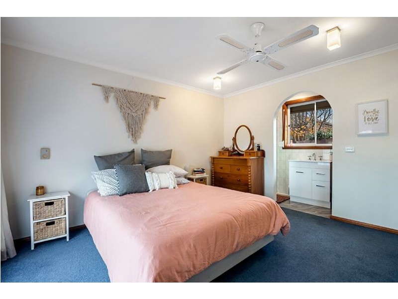 2/50 Miranda Road, Reservoir VIC 3073