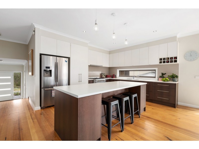 97 Queens Gardens, Bundoora VIC 3083