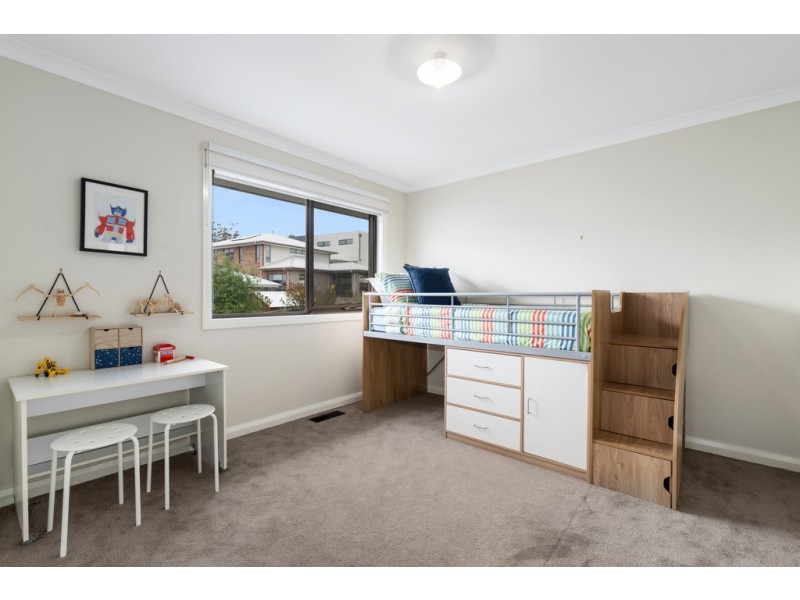 97 Queens Gardens, Bundoora VIC 3083