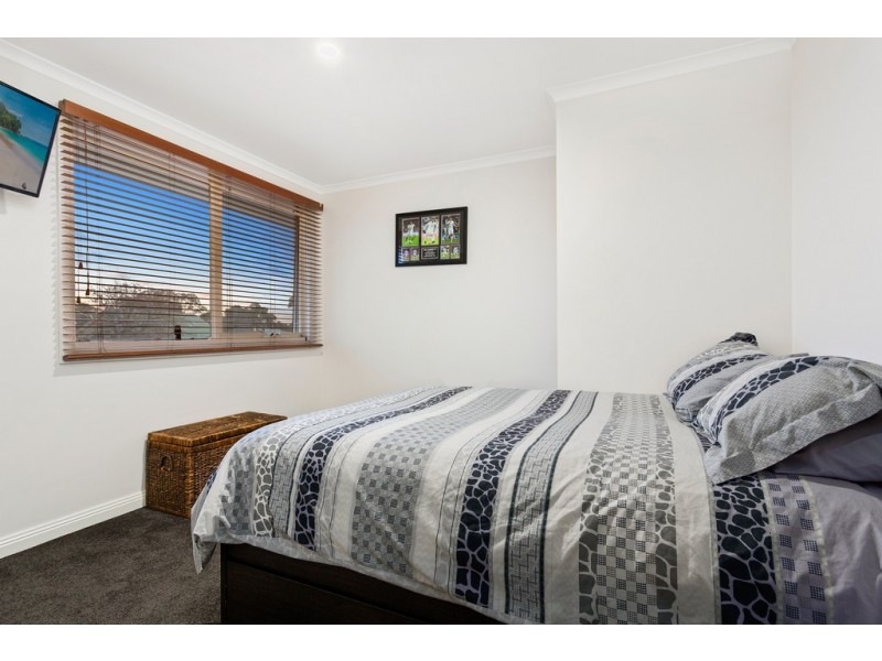 16 Cumberland Crescent, Thomastown VIC 3074