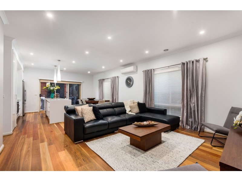 22 Saltlake Boulevard, Wollert VIC 3750