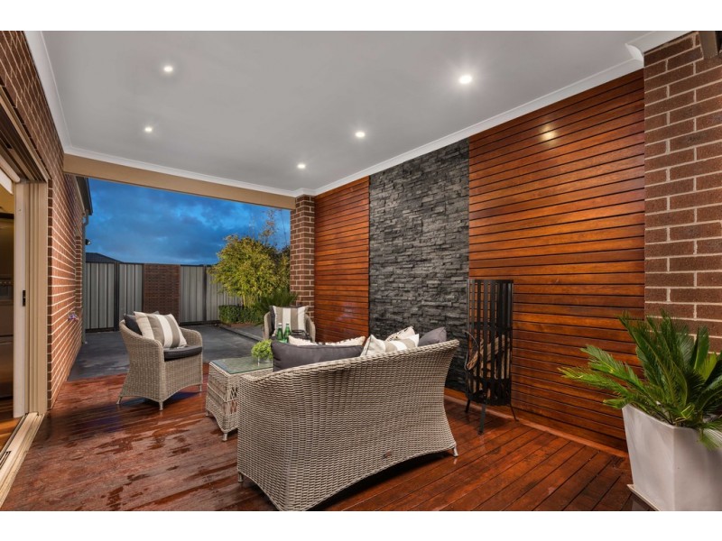 22 Saltlake Boulevard, Wollert VIC 3750