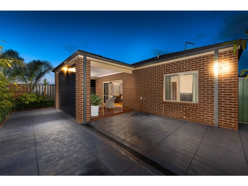 22 Saltlake Boulevard, Wollert VIC 3750