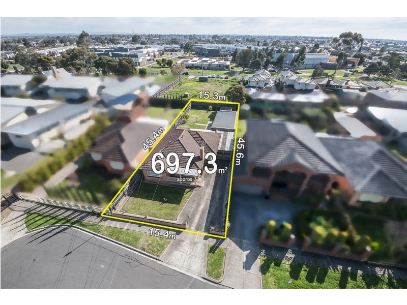 6 Robson Avenue, Avondale Heights VIC 3034