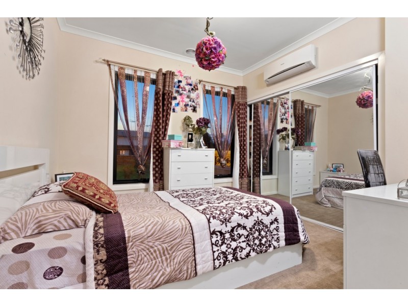 31 Fitzjohns Drive, Bundoora VIC 3083