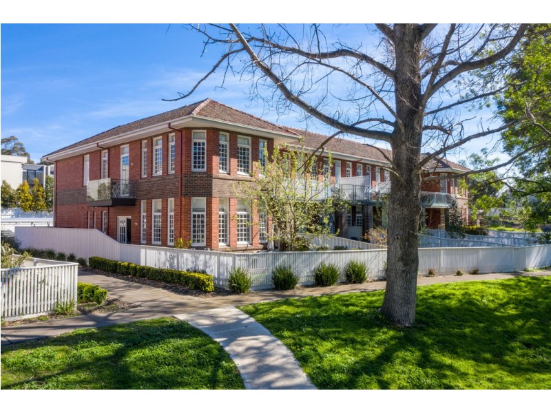 9/30 Linacre Drive, Bundoora VIC 3083