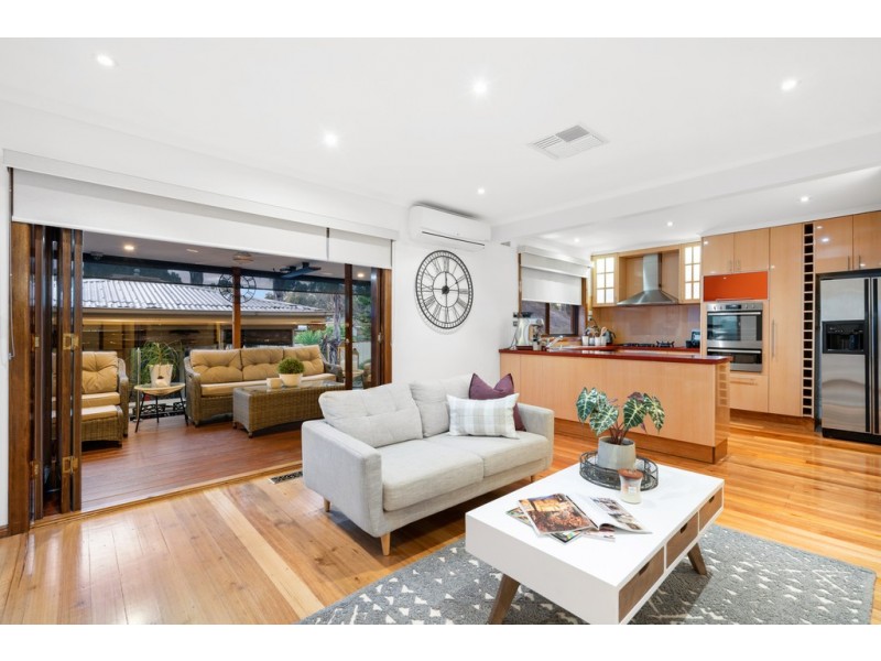 108 Mill Park Drive, Mill Park VIC 3082