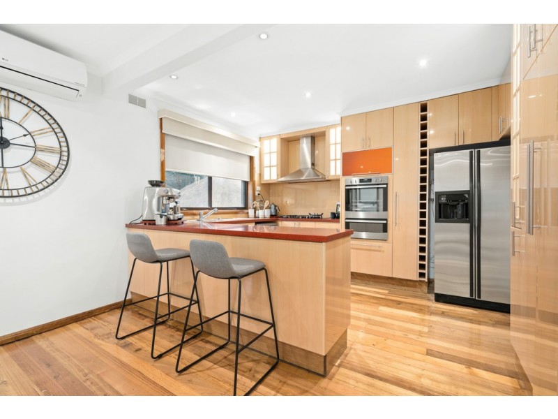 108 Mill Park Drive, Mill Park VIC 3082