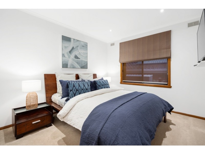 108 Mill Park Drive, Mill Park VIC 3082