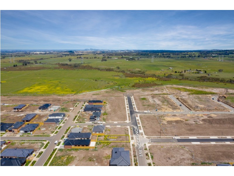 17 Somerton Avenue, Donnybrook VIC 3064