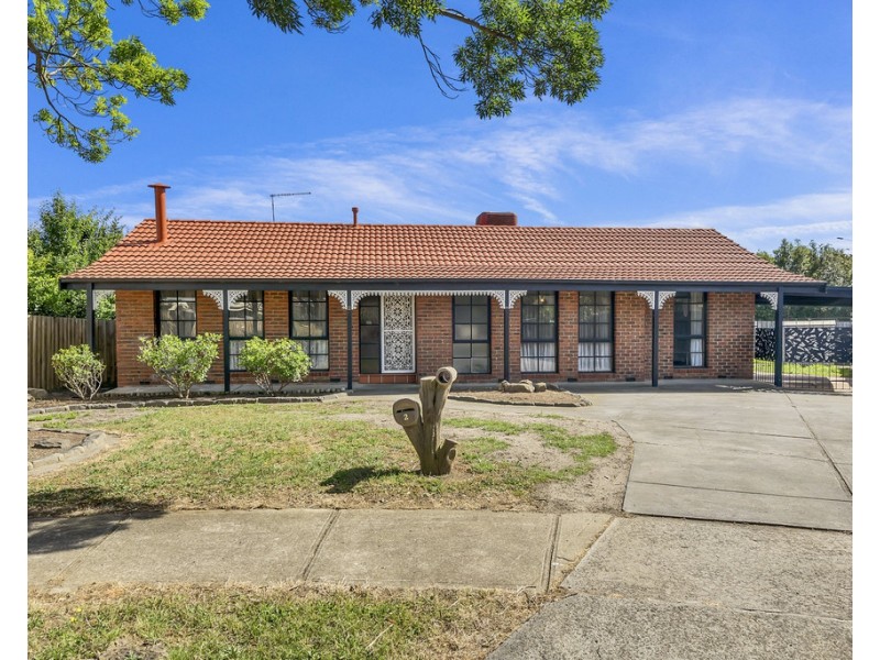 2 Mawson Close, Mill Park VIC 3082