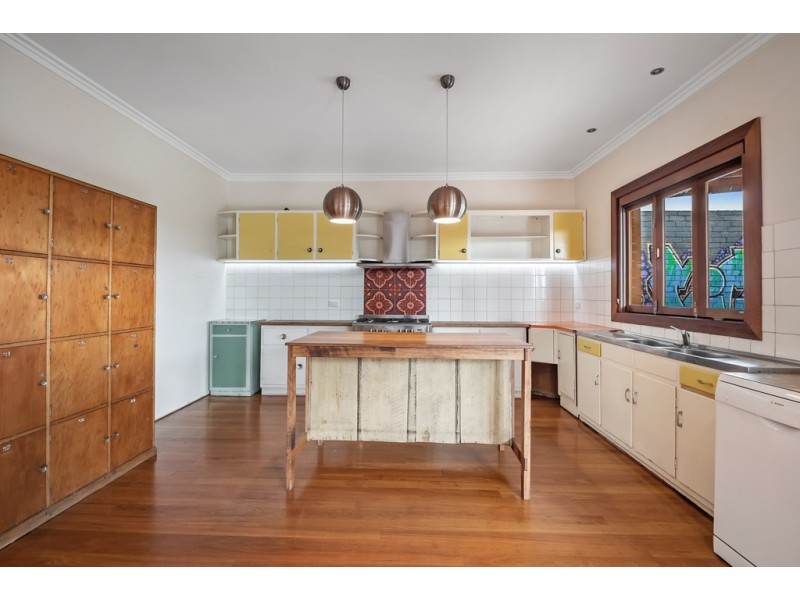 18 Highlands Road, Thomastown VIC 3074