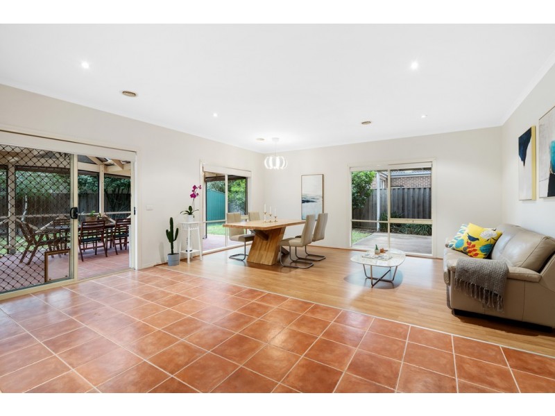 11 Lilly Pilly Avenue, Bundoora VIC 3083