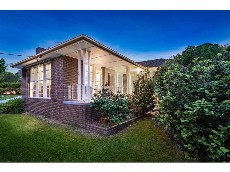 2 Norfolk Crescent, Bundoora VIC 3083