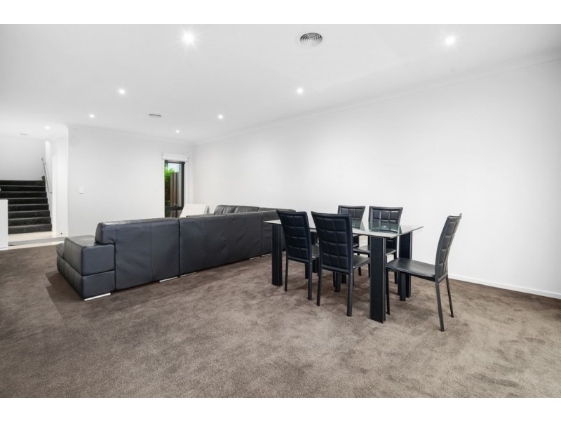 2 Edinburgh Circuit, Bundoora VIC 3083