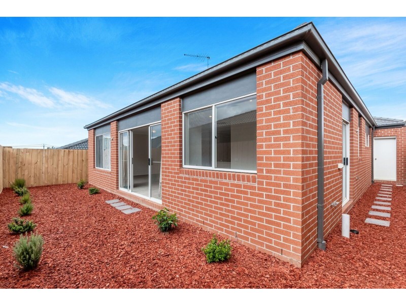4 Kezza Way, Doreen VIC 3754