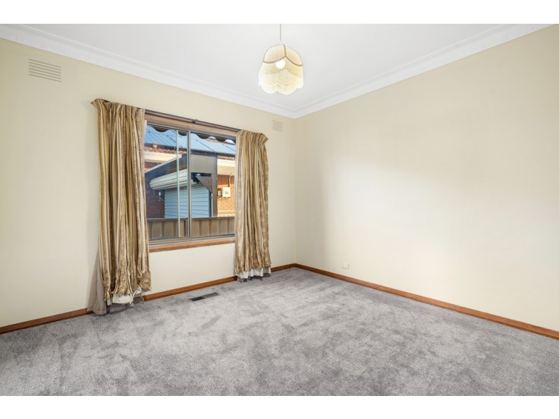 42 Wilgah Street, Thomastown VIC 3074