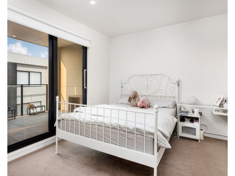 208/83 Janefield Drive, Bundoora VIC 3083