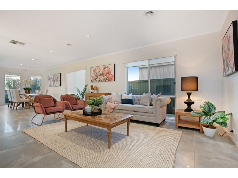 20 Highview Drive, South Morang VIC 3752