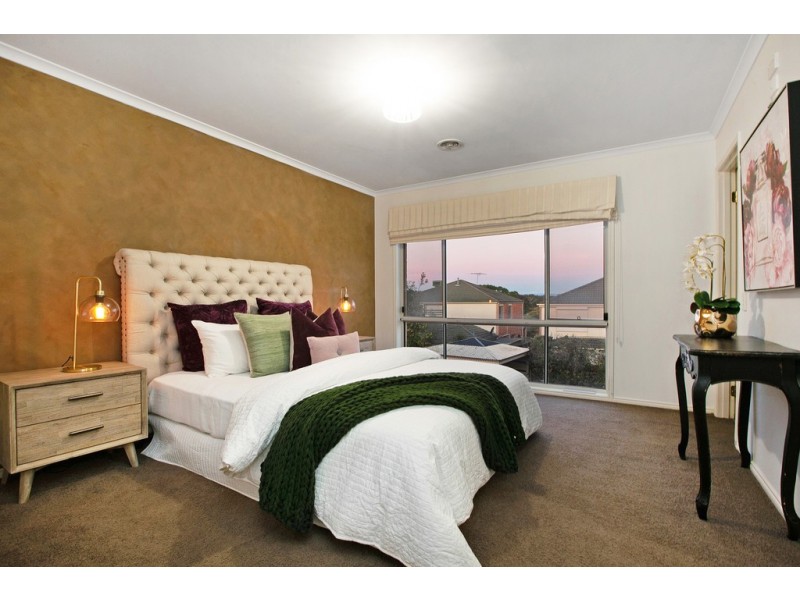 20 Highview Drive, South Morang VIC 3752