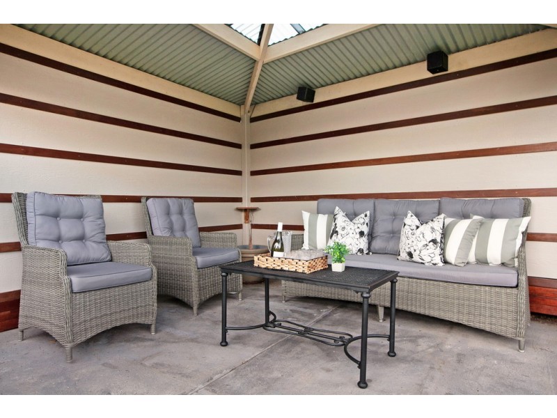 20 Highview Drive, South Morang VIC 3752