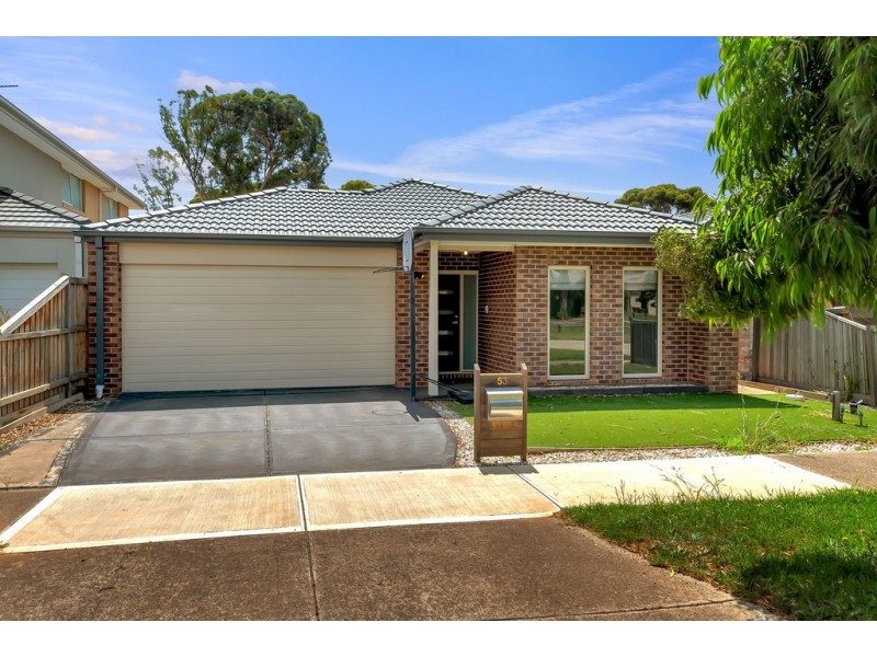 53 Applegum Drive, South Morang VIC 3752